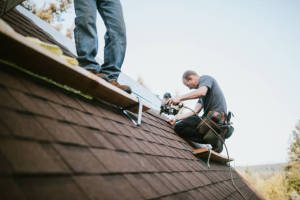 Local Roofers in Calabasas Hills, CA
